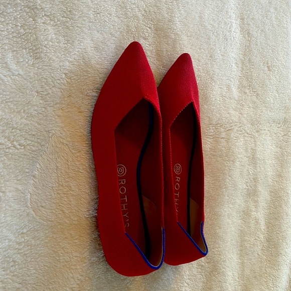 Red Point Rothy’s - Picture 2 of 8